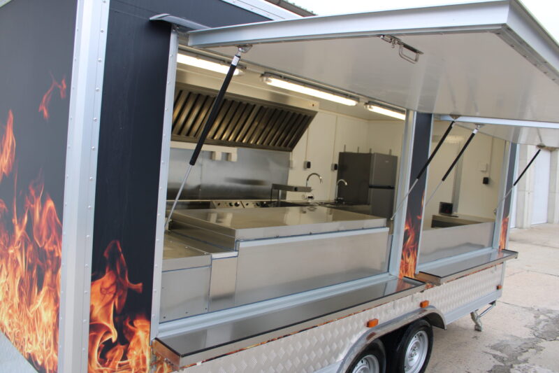 Edelstahl Foodtrailer 🔥 4,8m – Bild 7